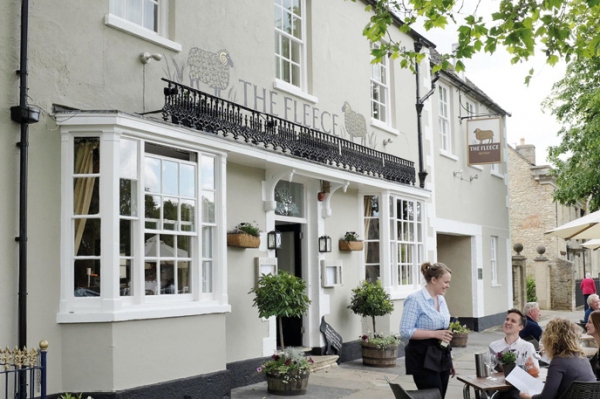 Peach Pubs The Fleece