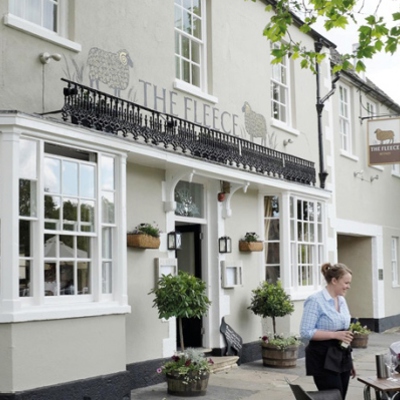 Peach Pubs The Fleece