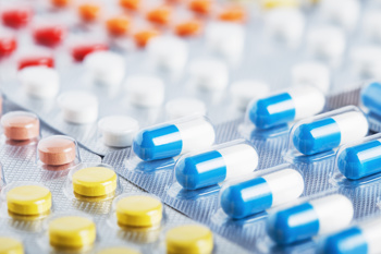 picture depicting capsules and tablets