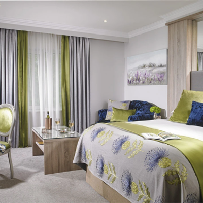 Woodlands Hotel Room