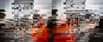 Dragon asphalt employees